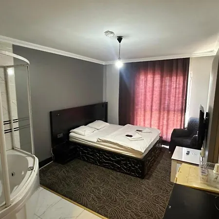 Red House Apartment Istanbul